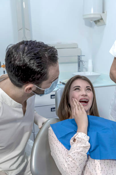 Best Weekend Emergency Dentist in East Mountain, TX
